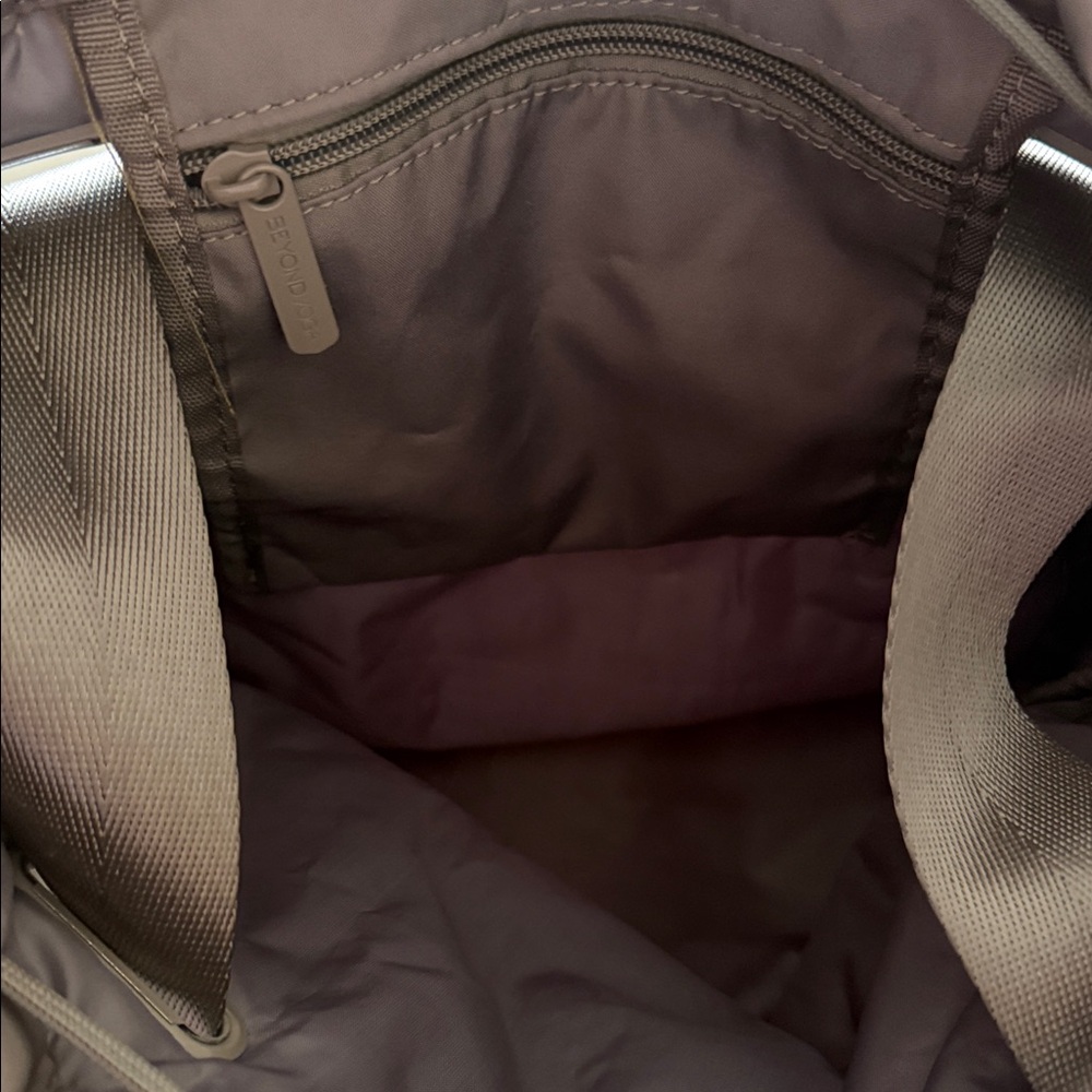 Beyond Yoga Gray Drawstring Backpack - image 4